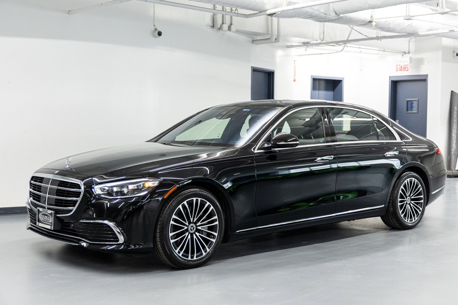 Used 2024 Mercedes-Benz S 580 4MATIC Sedan image 1