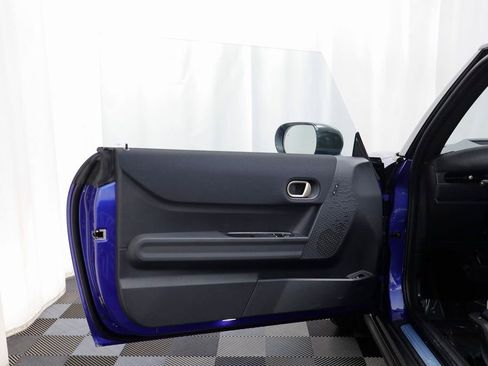 New 2026 MINI Cooper 2-Door Hardtop FWD image 5