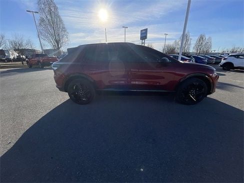 New 2025 Chevrolet Equinox EV RS image 30