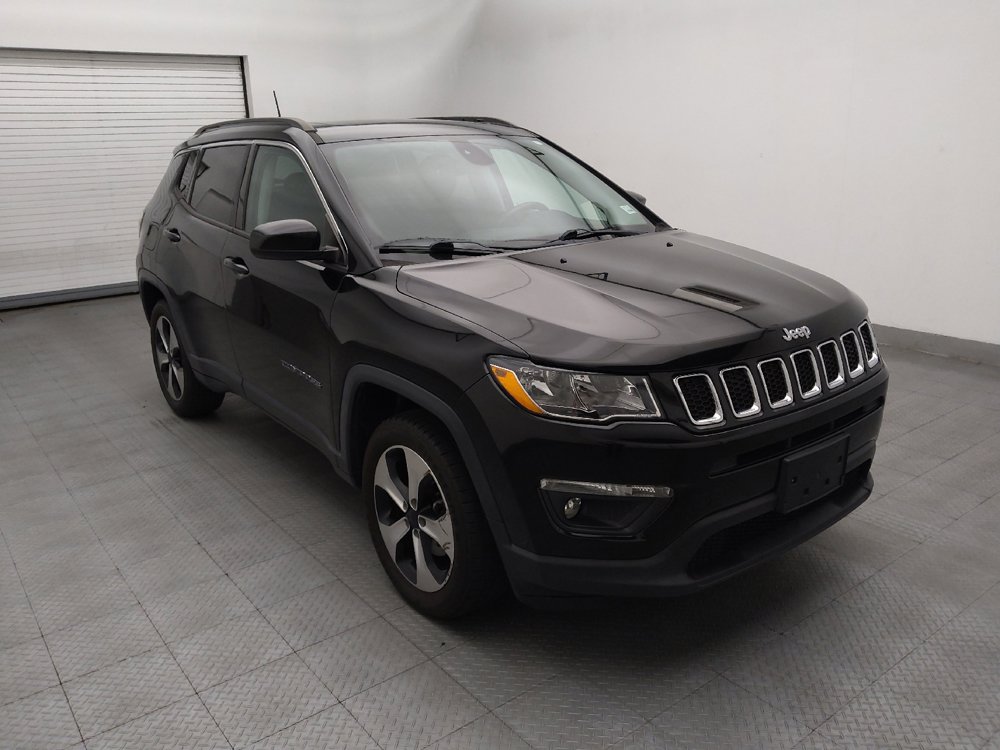 Used 2018 Jeep Compass Latitude w/ Popular Equipment Group AWD/4WD image 13