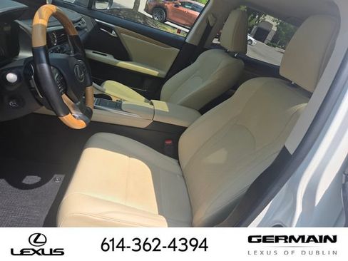 Certified 2022 Lexus RX 350L Premium w/ Premium Package AWD/4WD image 34