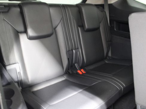 Used 2019 Volkswagen Atlas SE w/ Towing Package AWD/4WD image 18