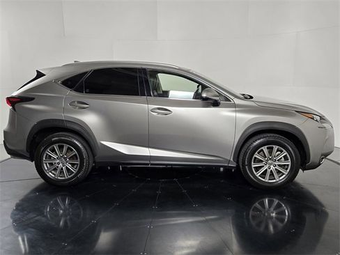 Used 2017 Lexus NX 200t FWD image 7