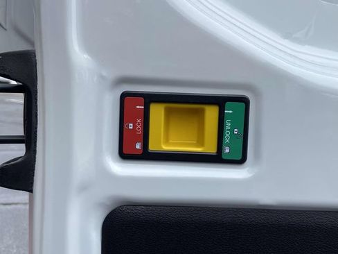 New 2026 Ford Transit 150 Low Roof w/ Load Area Protection Package RWD image 10