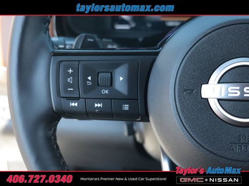 Used 2024 Nissan Pathfinder Platinum AWD/4WD image 29