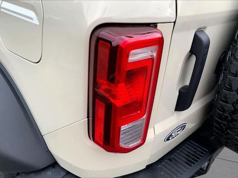 New 2026 Ford Bronco Heritage Edition AWD/4WD image 14