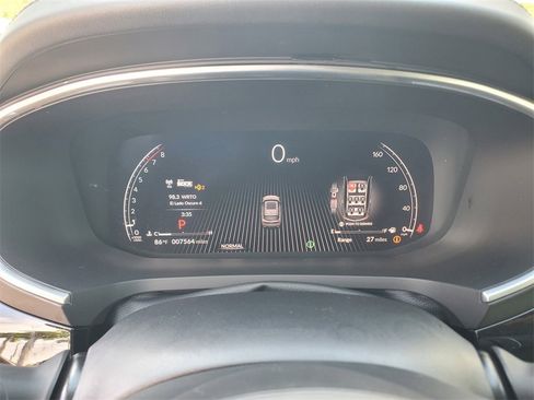 Used 2025 Acura MDX w/ Technology Package image 28