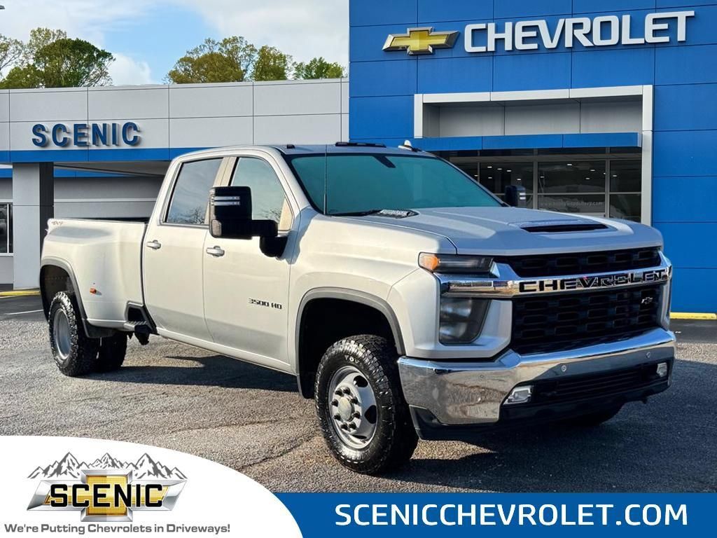 Used 2022 Chevrolet Silverado 3500 LT AWD/4WD image 1