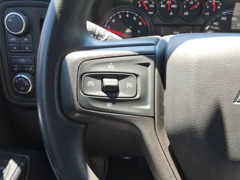 Certified 2021 Chevrolet Silverado 1500 Custom Trail Boss w/ LPO, Dark Essentials Package AWD/4WD image 29