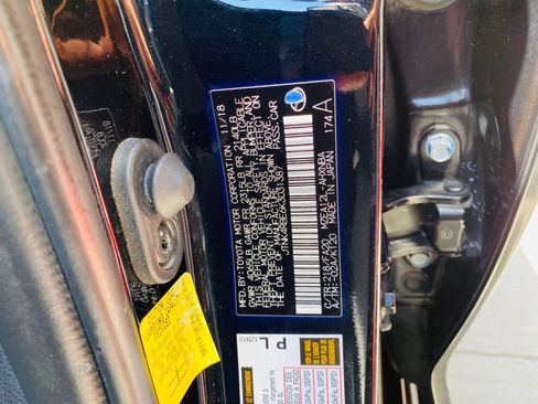 Used 2019 Toyota Corolla SE w/ Protection Package FWD image 5