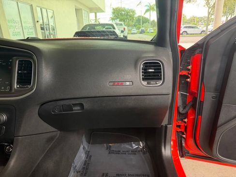 Used 2020 Dodge Charger Scat Pack RWD image 25