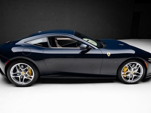 Used 2023 Ferrari Roma RWD image 36