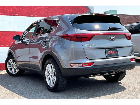 Used 2017 Kia Sportage LX AWD/4WD image 13