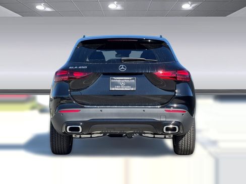 New 2026 Mercedes-Benz GLA 250 image 9