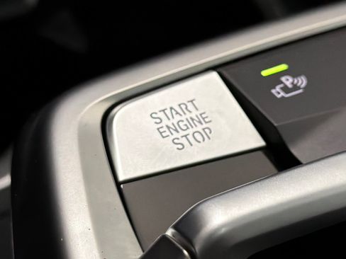 Used 2025 BMW X1 xDrive28i w/ Convenience Package image 19