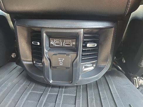 Used 2020 RAM 2500 Laramie image 11