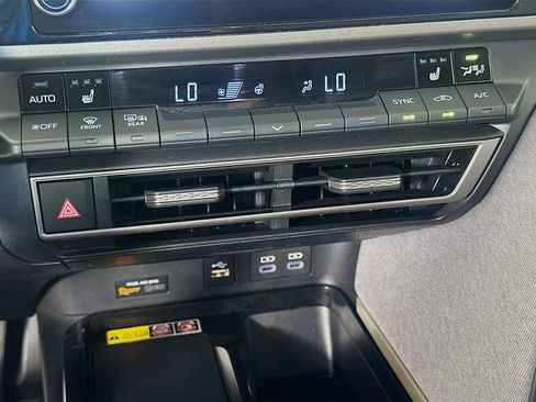 Certified 2025 Toyota Camry LE w/ Convenience Package FWD image 16