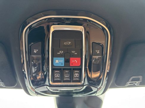 Used 2021 Jeep Grand Cherokee L Summit AWD/4WD image 29