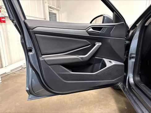 Used 2020 Volkswagen Jetta S w/ Driver Assistance Package FWD image 22