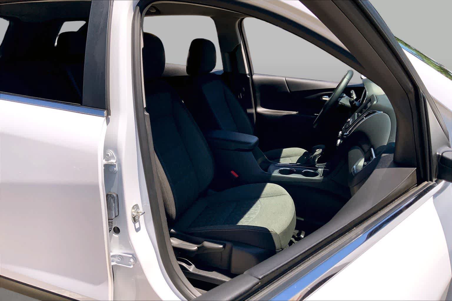 Used 2024 Chevrolet Equinox LT AWD/4WD image 9