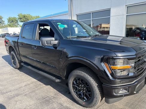 New 2026 Ford F150 XLT w/ Equipment Group 302A MID AWD/4WD image 5