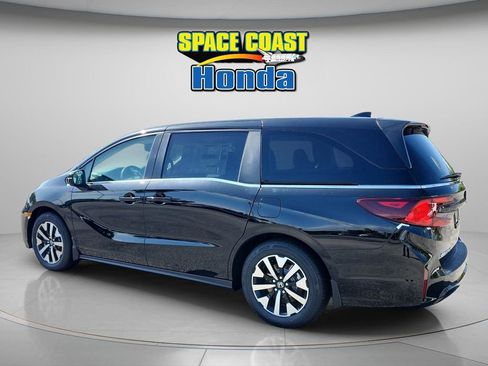 New 2026 Honda Odyssey EX-L image 8