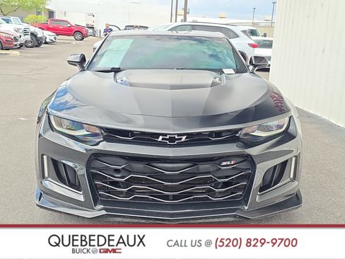 Used 2018 Chevrolet Camaro ZL1 RWD image 2