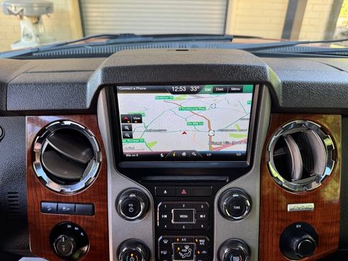 Used 2016 Ford F250 King Ranch w/ King Ranch w/Chrome Package AWD/4WD image 22
