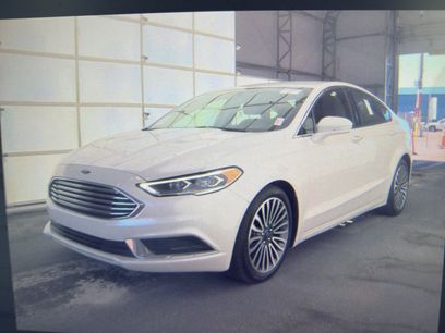 Used 2018 Ford Fusion SE w/ Fusion SE Technology Package