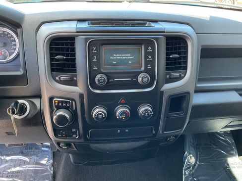 Used 2019 RAM 1500 Express w/ Express Value Package AWD/4WD image 28