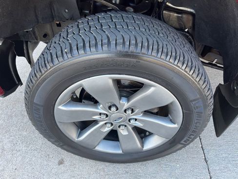Used 2013 Ford F150 Platinum image 24