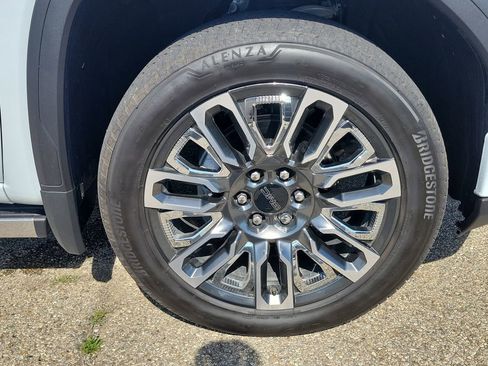 Used 2026 GMC Sierra 1500 Denali Ultimate AWD/4WD image 5