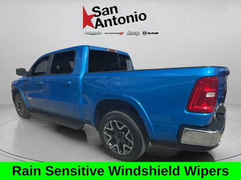 Certified 2025 RAM 1500 Laramie AWD/4WD image 9