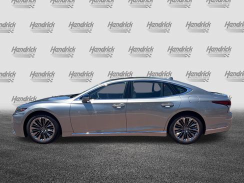 Used 2020 Lexus LS 500 w/ Accessory Package (Z2) RWD image 7
