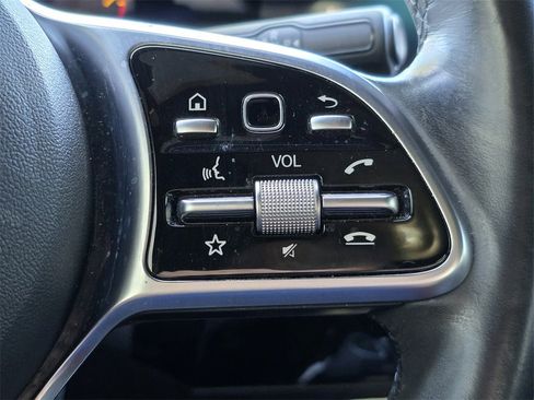 Used 2020 Mercedes-Benz A 220 4MATIC w/ Premium Package image 31