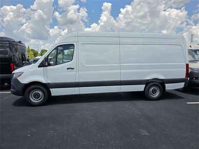 New 2024 Mercedes-Benz Sprinter 2500
