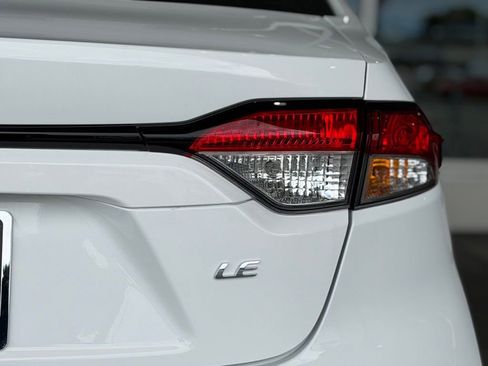 Used 2026 Toyota Corolla LE FWD image 13