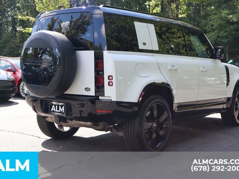 Used 2023 Land Rover Defender 110 X-Dynamic SE AWD/4WD image 5