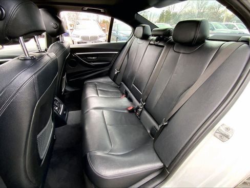 Used 2018 BMW 330i xDrive Sedan image 20