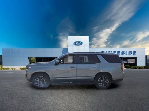 Used 2023 Chevrolet Tahoe Z71 w/ Z71 Off-Road Package AWD/4WD image 4