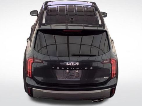 Used 2025 Kia Telluride S AWD/4WD image 10