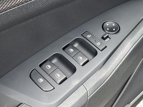 Used 2024 Kia Sportage LX AWD/4WD image 14