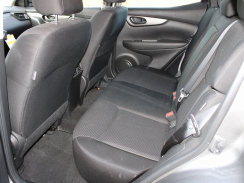 Used 2020 Nissan Rogue Sport S w/ Appearance Package image 5