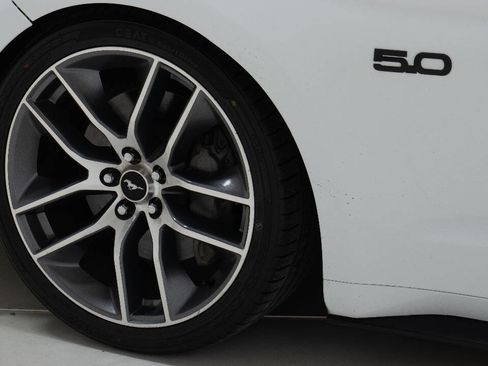 Used 2016 Ford Mustang GT Premium RWD image 64