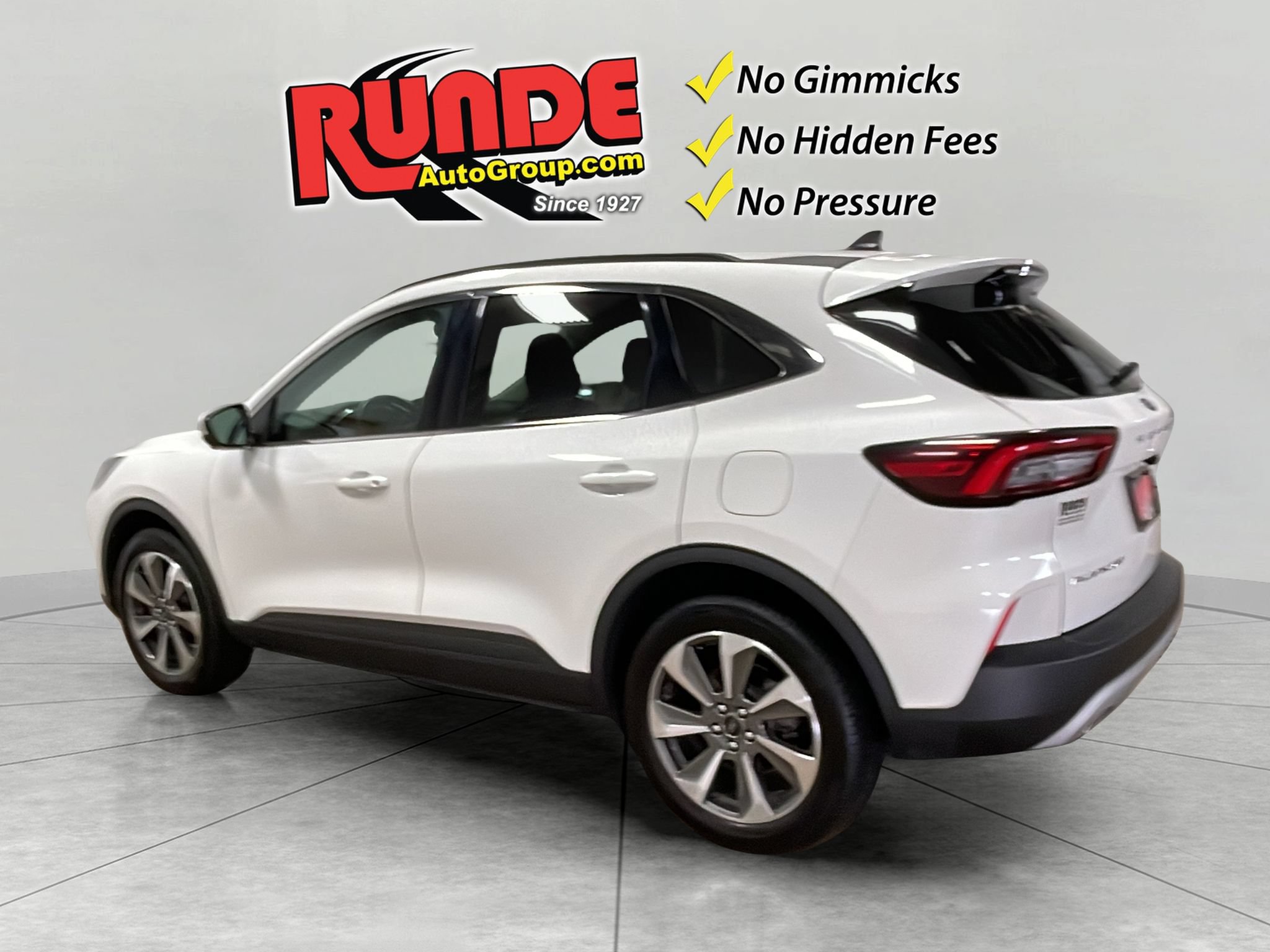 Used 2024 Ford Escape Platinum AWD/4WD image 4