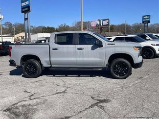 Used 2024 Chevrolet Silverado 1500 Custom Trail Boss w/ Turbomax Blackout Package video 2