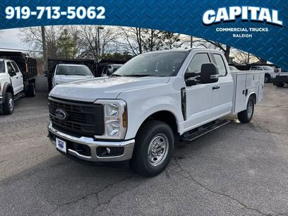 New 2026 Ford F250 XL w/ XL Chrome Package