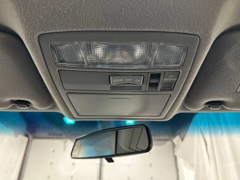 Used 2009 Toyota Camry SE FWD image 29
