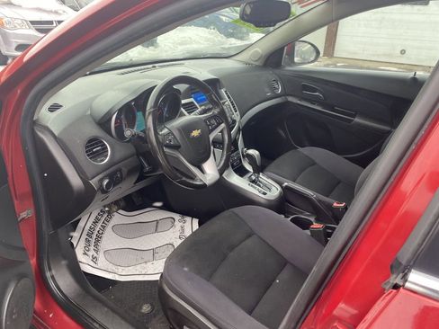 Used 2014 Chevrolet Cruze LT image 14