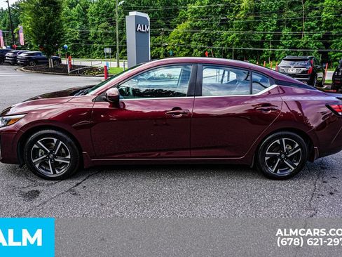 Used 2024 Nissan Sentra SV w/ Trunk Package FWD image 6
